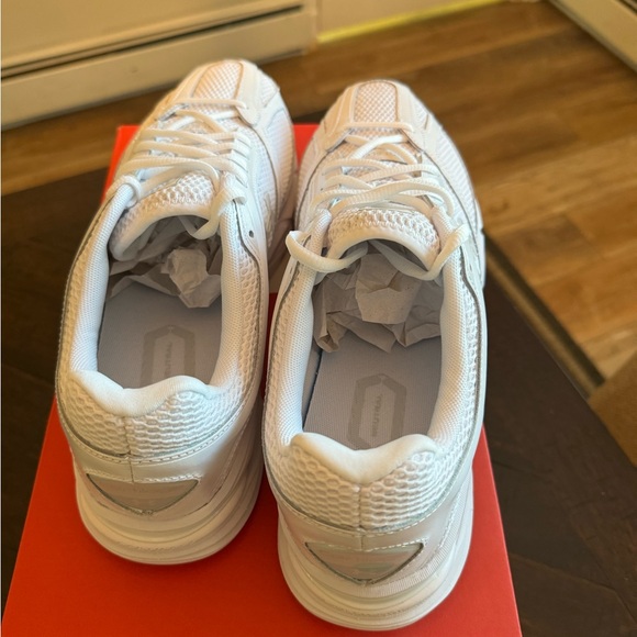 Brand New Never Worn UA HOVR Apparition RTRFTR TC - Picture 2 of 7